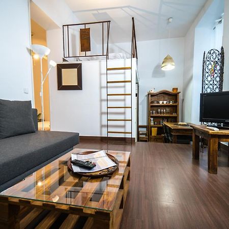 Singular Apartamento En Delicias By Bebalmy Madrid Buitenkant foto